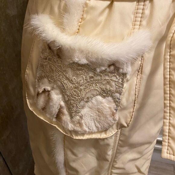 Roccobarocco real mink detailed puffer jacket, size 6 - Picture 5 of 15
